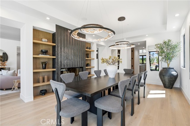 Detail Gallery Image 9 of 30 For 4400 Oak Place, Westlake Village,  CA 91362 - 6 Beds | 6/1 Baths