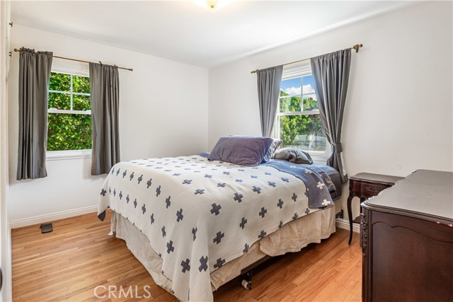 19301 Beckworth Avenue, Torrance CA: https://media.crmls.org/medias/2b9519d0-efab-4219-9395-449a31de732c.jpg