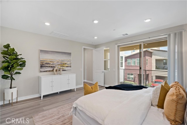 145 Denali, Lake Forest CA: https://media.crmls.org/medias/2b967fb6-a402-4cb3-a519-dd5f946e2a31.jpg