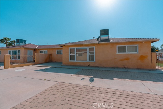Detail Gallery Image 3 of 11 For 165 167 E 7th St, Perris,  CA 92570 - – Beds | – Baths