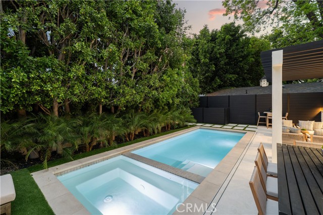 Detail Gallery Image 15 of 43 For 4211 Agnes Ave, Studio City,  CA 91604 - 4 Beds | 4/1 Baths