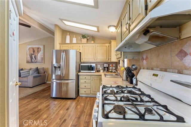 Detail Gallery Image 13 of 30 For 3701 Fillmore Street #32,  Riverside,  CA 92505 - 3 Beds | 2 Baths