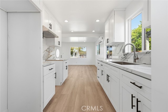 Detail Gallery Image 15 of 45 For 910 E 107th St, Los Angeles,  CA 90002 - 2 Beds | 1 Baths