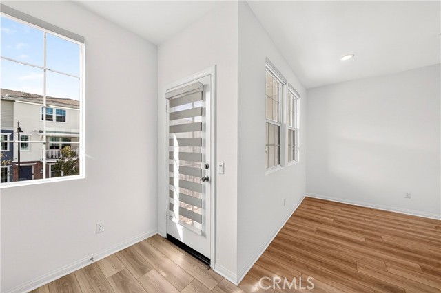 Detail Gallery Image 25 of 43 For 6982 Crimson, Buena Park,  CA 90621 - 4 Beds | 3/1 Baths