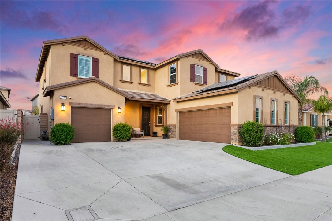 Detail Gallery Image 4 of 67 For 24654 Legion Ct, Menifee,  CA 92584 - 6 Beds | 4/1 Baths