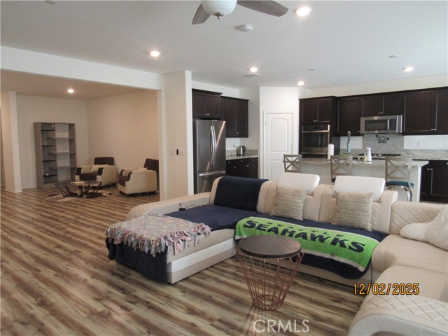 Detail Gallery Image 19 of 44 For 28775 Horsetail Circle, Menifee,  CA 92585 - 4 Beds | 3/1 Baths