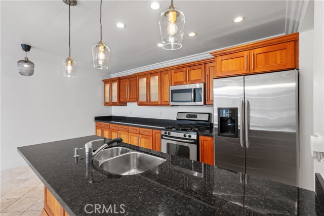 Detail Gallery Image 7 of 25 For 911 N Kings Rd #319,  West Hollywood,  CA 90069 - 1 Beds | 1 Baths