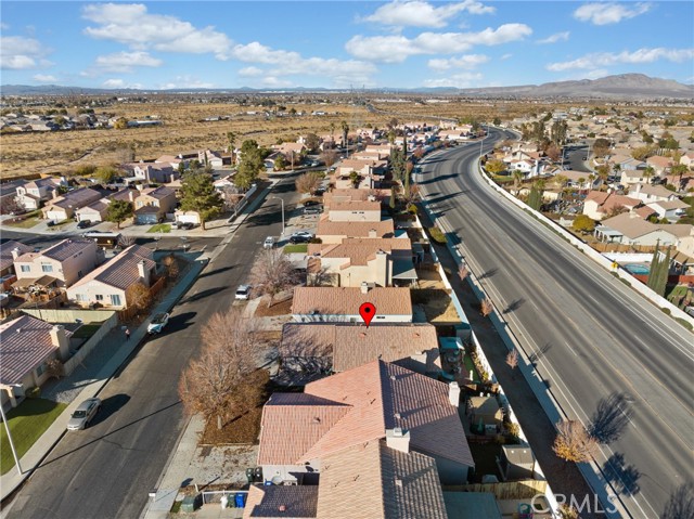 Detail Gallery Image 7 of 29 For 13431 Monterey Way, Victorville,  CA 92392 - 3 Beds | 2 Baths