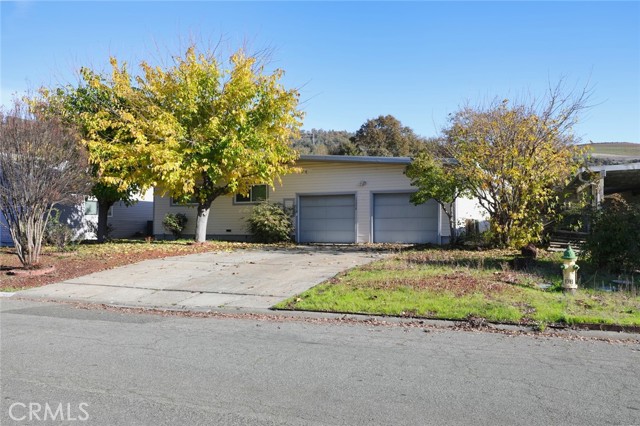 Detail Gallery Image 2 of 37 For 13238 Driftwood, Clearlake Oaks,  CA 95423 - 3 Beds | 2 Baths