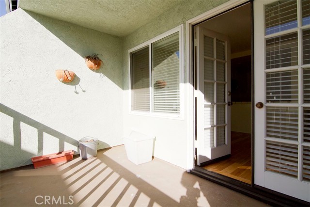 Detail Gallery Image 12 of 17 For 1420 12th St #3,  Manhattan Beach,  CA 90266 - 3 Beds | 2/1 Baths