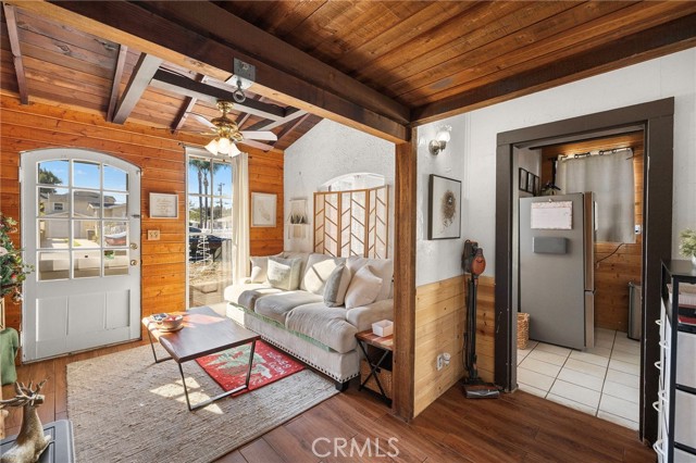 Detail Gallery Image 26 of 48 For 268 & 270 Walnut St, Costa Mesa,  CA 92627 - 3 Beds | 2/1 Baths