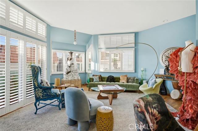 208 43rd, Manhattan Beach, California 90266, 3 Bedrooms Bedrooms, 0 ,3 BathroomsBathrooms,Residential,For Sale,43rd,0,SB26144684