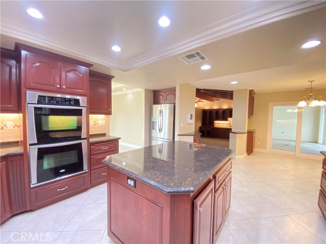 Detail Gallery Image 12 of 50 For 14670 Gilman Springs, Moreno Valley,  CA 92555 - 4 Beds | 3 Baths