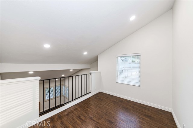 Detail Gallery Image 19 of 40 For 1690 Toyon Pl, Corona,  CA 92882 - 3 Beds | 2 Baths