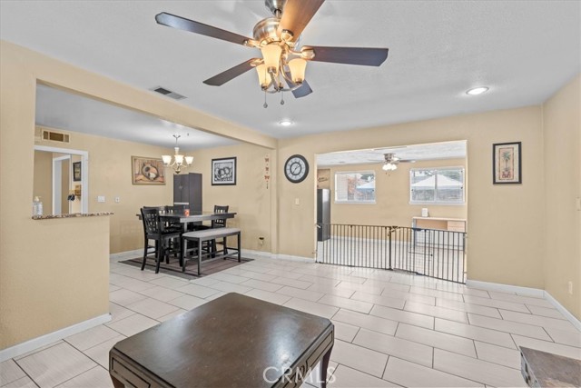 Detail Gallery Image 21 of 43 For 594 Della Ct, Merced,  CA 95348 - 3 Beds | 2 Baths