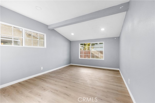 Detail Gallery Image 15 of 22 For 5651 Radford, Valley Village,  CA 91607 - 3 Beds | 2 Baths