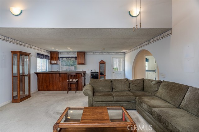 Detail Gallery Image 18 of 33 For 18644 Nau Ave, Porter Ranch,  CA 91326 - 4 Beds | 2/1 Baths