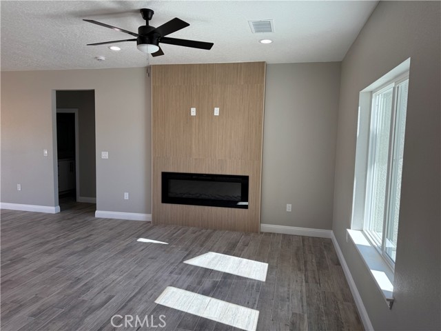 Detail Gallery Image 3 of 18 For 11182 Caribou Ave, Apple Valley,  CA 92307 - 4 Beds | 2 Baths