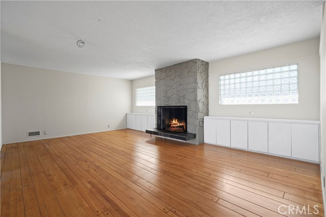 Detail Gallery Image 20 of 53 For 7027 Macapa, –,  CA 90068 - 2 Beds | 3 Baths