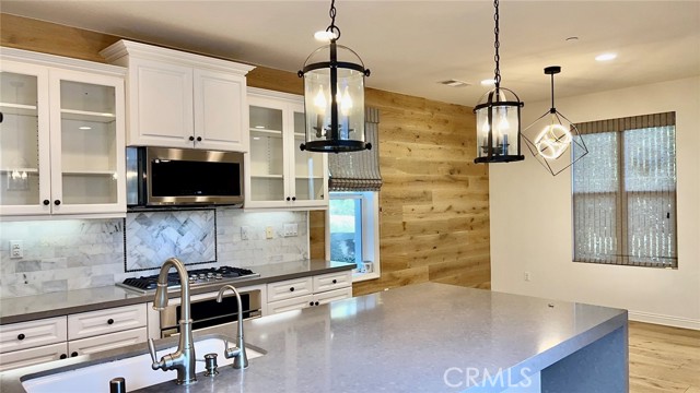 Detail Gallery Image 5 of 46 For 101 Fixie, Irvine,  CA 92618 - 3 Beds | 3/1 Baths