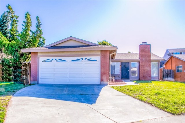 1414 Moore Circle, Corona, CA 92882