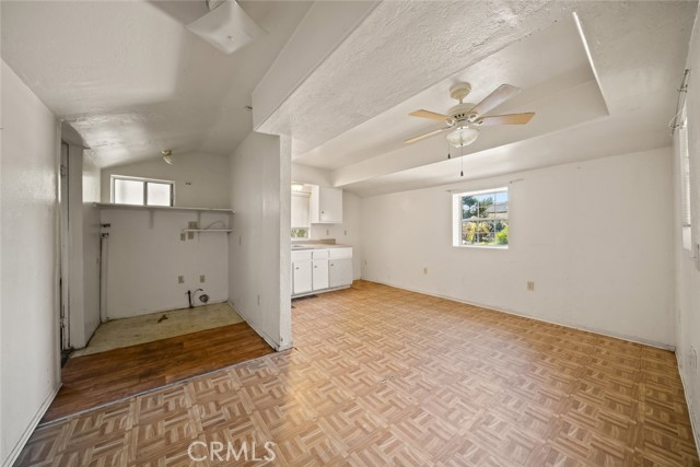 Detail Gallery Image 10 of 29 For 639 S 7th St, Grover Beach,  CA 93433 - 4 Beds | 3 Baths