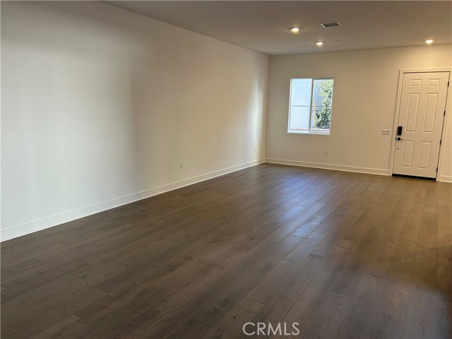 Detail Gallery Image 5 of 26 For 168 Carmine, Irvine,  CA 92618 - 4 Beds | 3 Baths