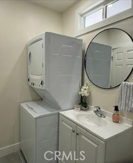 https://media.crmls.org/medias/2ba6e0bd-40c8-4f4e-964f-0268c8bdb5ee.jpg?preset=X-Large
