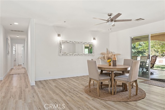 35356 Sierra Vista Drive, Agua Dulce CA: https://media.crmls.org/medias/2ba7fc28-744d-4379-ac68-4441931d2167.jpg