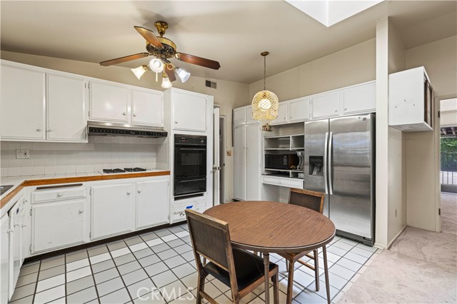 26418 Sand Canyon Road, Canyon Country CA: https://media.crmls.org/medias/2ba83a6a-b127-49bf-bb8d-caf5972e6120.jpg