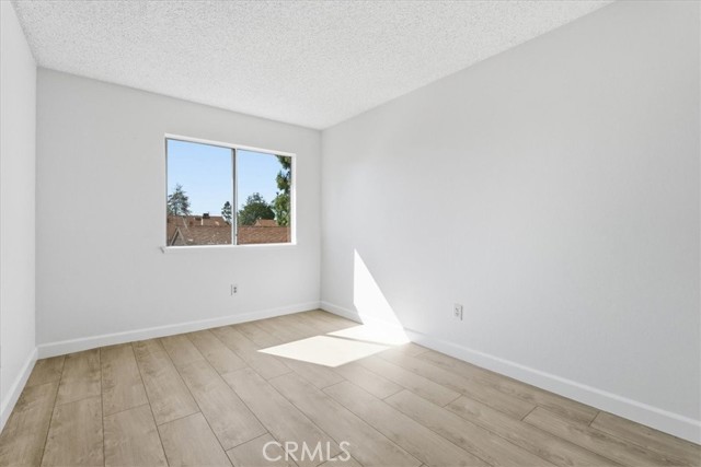 Detail Gallery Image 25 of 44 For 455 Shadyglen Ln, San Dimas,  CA 91773 - 3 Beds | 2/1 Baths