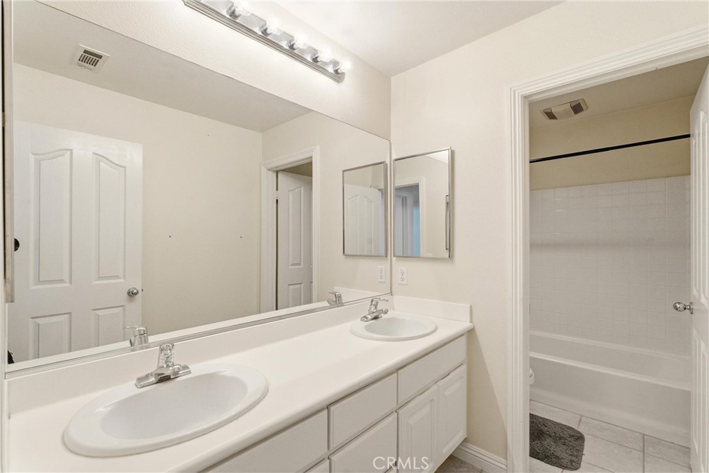 MLS #PW25277838 image #34