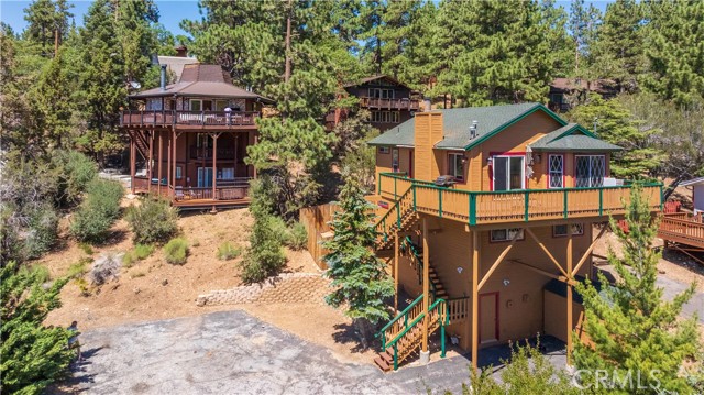 43850 Yosemite Drive, Big Bear Lake CA: https://media.crmls.org/medias/2bac5ce3-b9e9-4d91-b59d-824623a290ca.jpg