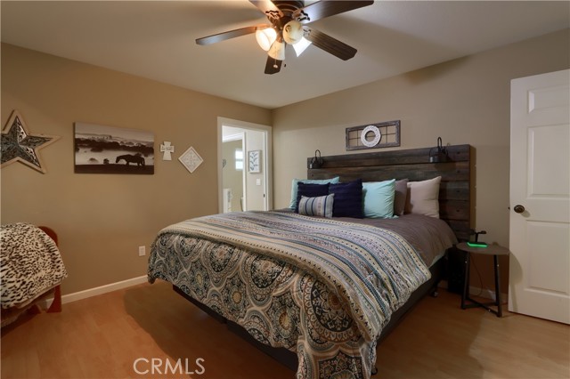 4986 7th Street, Mariposa CA: https://media.crmls.org/medias/2bad0321-cbab-4427-b976-89e3140e29cb.jpg
