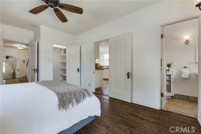 516 E Stocker Street, Glendale CA: https://media.crmls.org/medias/2bada678-487f-4663-9bed-098160062130.jpg