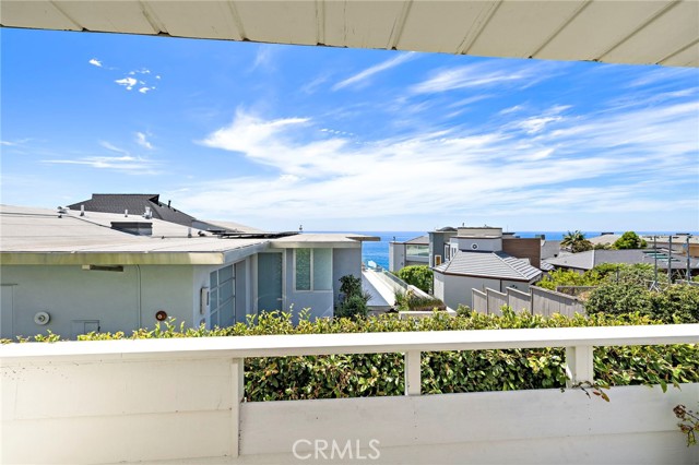 Detail Gallery Image 27 of 36 For 31674 Seacove Dr, Laguna Beach,  CA 92651 - 3 Beds | 2 Baths