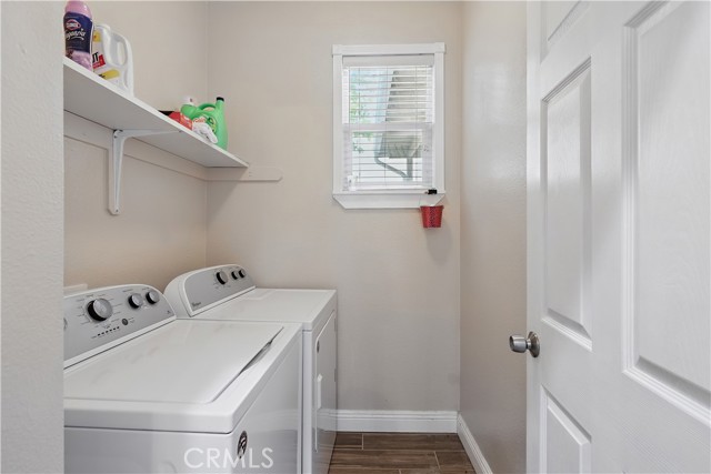 Detail Gallery Image 24 of 50 For 1958 Fall Brook Ct, Merced,  CA 95340 - 4 Beds | 3 Baths