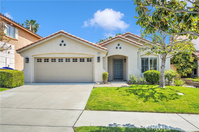 Detail Gallery Image 2 of 43 For 6055 Medinah St, Fontana,  CA 92336 - 3 Beds | 2 Baths