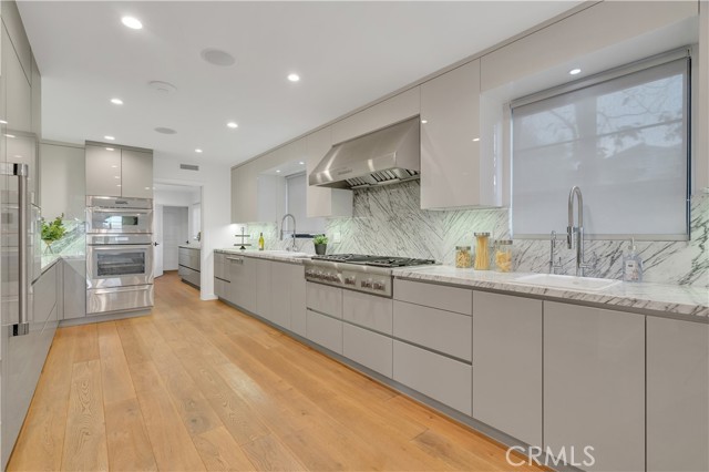 1812 Linda Vista Avenue, Pasadena CA: https://media.crmls.org/medias/2bb0d63e-d87d-40f7-b00b-55ce4700dde9.jpg