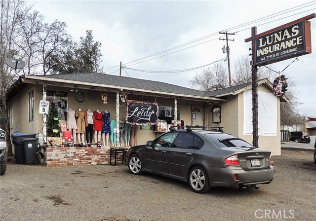 4580 Frye Avenue, Clearlake, California 95422, ,Commercial Sale,For Sale,4580 Frye Avenue,CRLC22260901