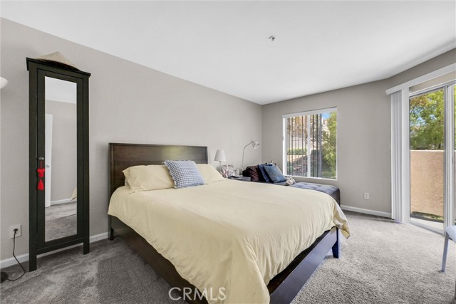 Detail Gallery Image 14 of 31 For 1980 Las Colinas Cir #301,  Corona,  CA 92879 - 2 Beds | 2 Baths