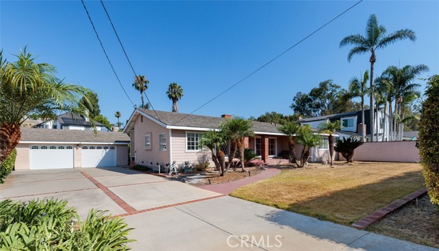 11211 Newport Ave., North Tustin CA: https://media.crmls.org/medias/2bb22079-c16e-43c5-ba9c-05dc6a3e7840.jpg