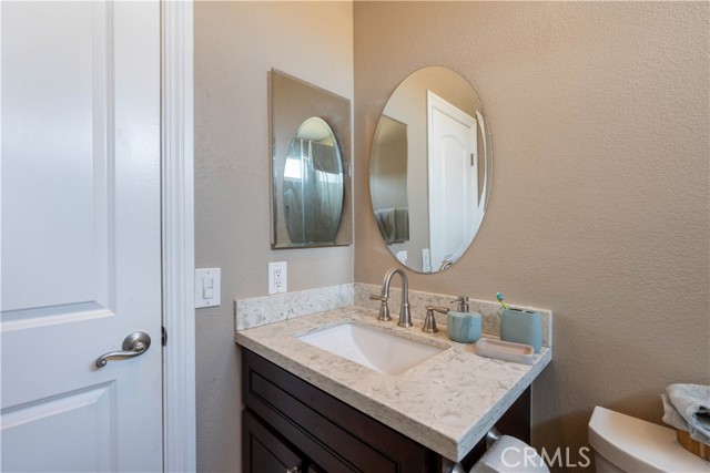 Detail Gallery Image 24 of 33 For 13286 Topock Rd, Apple Valley,  CA 92308 - 3 Beds | 3 Baths