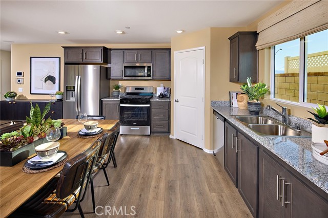 8504 Peachwillow Court, Jurupa Valley CA: https://media.crmls.org/medias/2bb2e826-3dcc-4d6f-b864-4e175f6275be.jpg