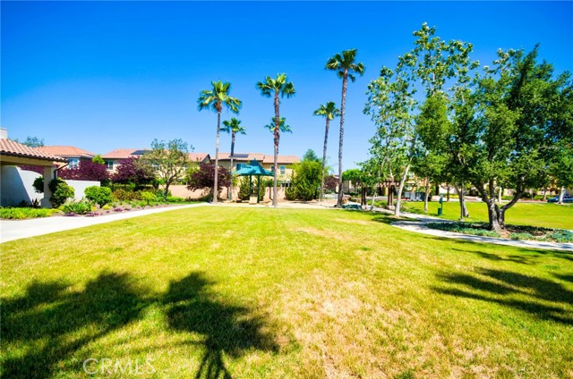 Detail Gallery Image 37 of 45 For 2910 E via Terrano, Ontario,  CA 91764 - 3 Beds | 2/1 Baths