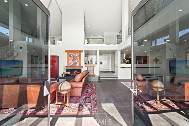 Detail Gallery Image 6 of 30 For 622 Mystic, Laguna Beach,  CA 92651 - 5 Beds | 4 Baths