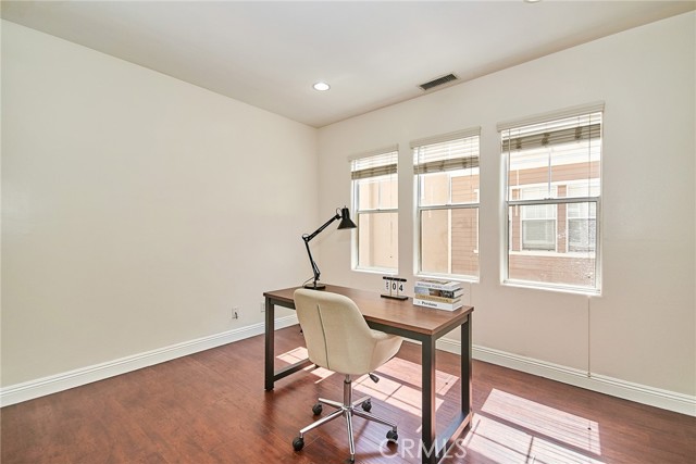 717 Arcadia Avenue, Arcadia CA: https://media.crmls.org/medias/2bb54a65-8c78-4deb-93d0-dd4517ca00aa.jpg