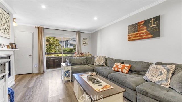 Detail Gallery Image 8 of 39 For 26971 Flo Ln, #153,  Canyon Country,  CA 91351 - 2 Beds | 2 Baths