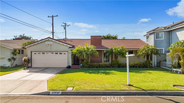 Image 2 for 9909 Rives Ave, Downey, CA 90240