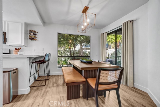 15 Abbey Lane, Aliso Viejo CA: https://media.crmls.org/medias/2bb76d31-8c61-4002-b557-4187a108b7d2.jpg